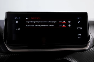 Peugeot 2008 Peugeot 2008 1.2 PureTech Allure Pack 130 PK - Automaat | Dig. Cockpit | PDC | Camera | NAV + App, Connect | ECC | DAB | LM 17
