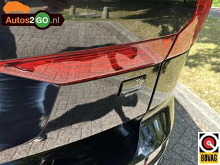 Volvo XC60 Volvo XC60 2.0 T6 Plug-in hybrid AWD Ultimate Black Edition I Luchtvering I B&W Sound I Head up display I - afbeelding nr 26