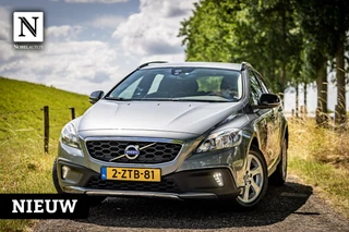 Volvo V40 Volvo V40 Cross Country 1.6 D2 Summum | Navigatie | Trekhaak - afbeelding nr 1