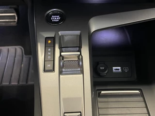 Peugeot 308 Peugeot 308 1.2 PureTech GT Climate control Adaptive cruise control Parkeersensoren Achteruitrijcamera Navigatie Voorstoelen verwarmd LED Apple Carplay/ Android Auto - afbeelding nr 20