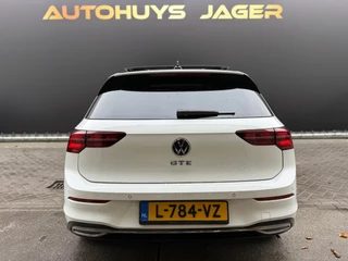 Volkswagen Golf Volkswagen Golf 1.4 eHybrid GTE PANO / HEAD UP / VOL - afbeelding nr 6