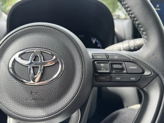 Toyota Yaris Cross Head up display, elektrische achterklep , All-in Rijklaarprijs - afbeelding nr 25