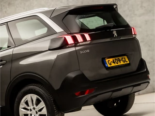 Peugeot 5008 Peugeot 5008 1.2 PureTech Sport 7 Persoons (APPLE CARPLAY, GROOT NAVI, PARKEERSENSOREN, SPORTSTOELEN, CRUISE, LANE ASSIST, NIEUWE APK, NIEUWSTAAT) - afbeelding nr 11