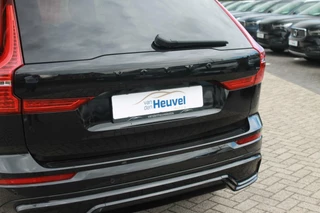 Volvo XC60 Volvo XC60 T6 Recharge AWD Ultimate Dark | Long Range | Panoramadak | Parkeercamera | Stoelverwarming | Pilot Assist | Glossy Black | Keyless - afbeelding nr 5