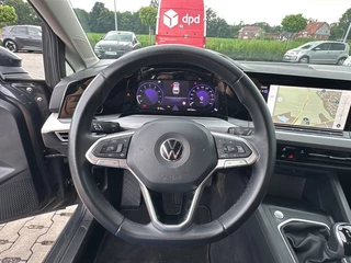 Volkswagen Golf Volkswagen Golf 1.5 TSI LIFE BUSINESS CAMERA/NAVI/CARPLAY/ACC - afbeelding nr 13