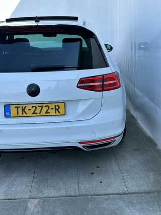 Volkswagen Passat Volkswagen Passat Variant 1.4 TSI ACT Highline Business R 20
