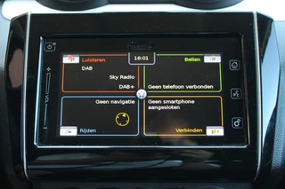 Suzuki Swift Suzuki Swift 1.0 Stijl Smart Hybrid + Trekhaak - afbeelding nr 18