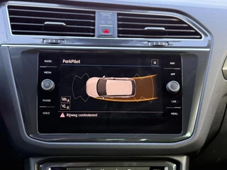 Volkswagen Tiguan Volkswagen Tiguan 1.4 TSI ACT DSG Highline Virtual|Nav|Trekhaak|Led - afbeelding nr 14