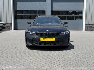 BMW 3 Serie BMW 3-serie Touring 330e xDrive M Sport Sportstoelen Panodak Harman Kardon Leer HUD Memory LED - afbeelding nr 6