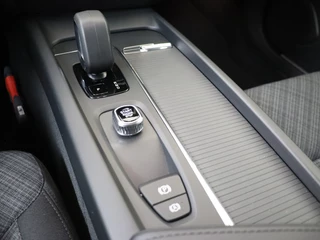 Volvo V60 Volvo V60 B3 Essential Edition | Trekhaak | Dodehoekdetectie | - afbeelding nr 19