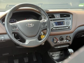 Hyundai i20 Hyundai i20 1.2 HP i-Motion Airco,Cruise,Trekhaak,PDC,Bluetooth,Elek ramen,N.A.P,APK tot 09-2025 - afbeelding nr 17