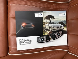 BMW 4 Serie BMW 4 Serie Cabrio 435d xDrive Centennial High Executive Aut. *HEAD-UP | FULL-LEATHER | FULL-LED | ADAPTIVE-CRUISE | MEMORY-PACK | AIR-SCARF | BLIND-SPOT | HIFI-SOUND | KEYLESS | DAB+ | SPORT-SEATS | CAMERA | NAVI-FULLMAP | 19''ALU* - afbeelding nr 28
