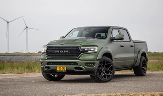 Dodge Ram 1500 Dodge Ram 1500 5.7 V8 4x4 Crew Cab Limited BPM VRIJ / ALL IN PRIJS / PANO / KLEP / WIDE BODY / GARANTIE - afbeelding nr 3