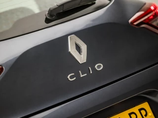 Renault Clio (APPLE CARPLAY, GROOT NAVI, LM VELGEN, SPORTSTOELEN, PARKEERSENSOREN, LED KOPLAMPEN, LANE ASSIST, NIEUWSTAAT) - afbeelding nr 25