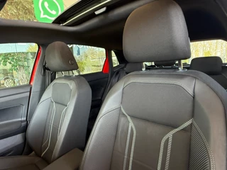 Volkswagen Polo Volkswagen Polo 1.0 TSI DSG Highline Pano|LED|PDC|Dealer Onderhouden - afbeelding nr 9