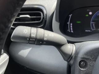 Toyota Yaris Toyota Yaris 1.5 Hybrid 115 First Edition | Navi | Keyless entry + start | Ap - afbeelding nr 10