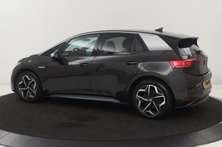 Volkswagen ID.3 Volkswagen ID.3 First Plus 58 kWh | Stoel & stuurverwarming |  Adaptive cruise | Matrix LED | Carplay | Keyless | Navigatie | Camera | Navigatie - afbeelding nr 2
