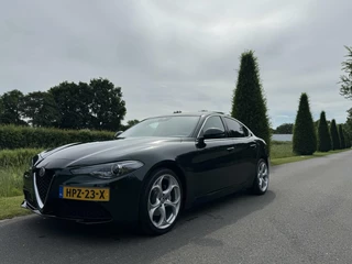 Alfa Romeo Giulia Alfa Romeo Giulia 2.0T Verde Visconti!! 37dkm!! Pano! Vol!! - afbeelding nr 3