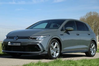 Volkswagen Golf Volkswagen Golf 8 1.5 TSI / 150PK! / 3x R-Line / ACC / DAB / LED / Camera / 17