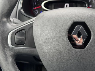 Renault Clio Renault Clio Estate 1.5 dCi Ecoleader Limited 2e Eigenaar,Navi,Clima,Cruise,PDC Achter,LM Velgen,Dealer Onderhouden,N.A.P,APK Tot 02-2026 - afbeelding nr 14