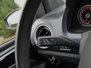 Volkswagen up! Volkswagen up! Active 5drs. Clima | Cruise | Camera | Vol! - afbeelding nr 12