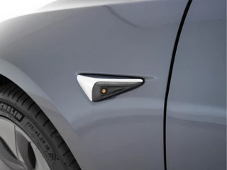 Tesla Model 3 (INCL-BTW) Aut. *PANO | AUTO-PILOT | NAPPA-LEATHER | KEYLESS | FULL-LED | MEMORY-PACK | SURROUND-VIEW | DAB | APP-CONNECT | DIGI-COCKPIT | LANE-ASSIST | TOWBAR | COMFORT-SEATS | 18