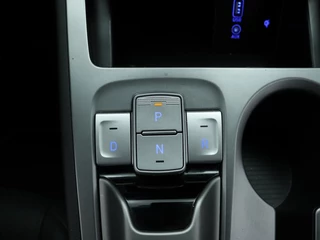 Hyundai Kona Hyundai Kona EV Premium 64 kWh | Navigatie | Camera | Stoelventilatie - afbeelding nr 41