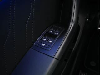 SEAT Ateca *PANO | LEATHER-MICROFIBRE | FULL-LED | MEMORY-PACK | TOP-VIEW | BEATS-AUDIO | DIGI-COCKPIT | NAVI-FULLMAP | SPORT-SEATS | DAB+ | KEYLESS | CARPLAY | ECC | HEATED-SEATS | PDC | 18''ALU* - afbeelding nr 22