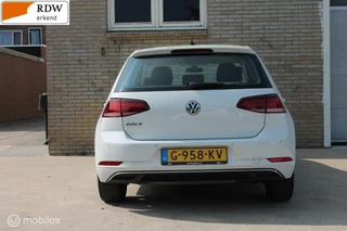 Volkswagen Golf Volkswagen Golf 1.0 TSI Comfortline Business 116PK NAP Carplay - afbeelding nr 33