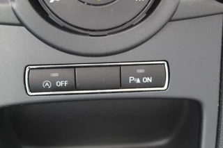 Ford Fiesta Ford Fiesta 1.0 Style Ultimate , 82pk Airco , Cruise control , Parkeersensoren V+A , Navigatie Bleutooth , LM velgen , LED dagrijverlichting - afbeelding nr 21