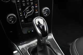 Volvo V40 Volvo V40 1.5 T2 Polar+ Automaat - Navi, Camera, Cruise, Stoelverw. - afbeelding nr 17