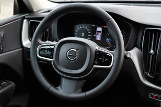 Volvo XC60 Volvo XC60 2.0 T4 Inscription /PANODAK/MEMORY/CAMERA/HUD/STOELVERW./KEYLESS/CARPLAY! - afbeelding nr 13