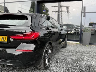 BMW 1 Serie BMW 1-serie 116d High Executive Automaat LED|Sportstoel-Navi - afbeelding nr 51
