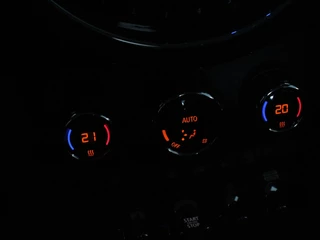 MINI Cooper Mini Mini 1.5 Cooper Essential Trim Climate control Navigatie Cruise control LED Parkeersensoren Apple carplay/ Android Auto Lichtmetalen velgen - afbeelding nr 12