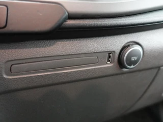 Ford Transit Custom Ford Transit Custom 131pk Automaat L1H1 Trend 2x Schuifdeur Trekhaak Cruise control Airco Euro6 3-zits - afbeelding nr 23