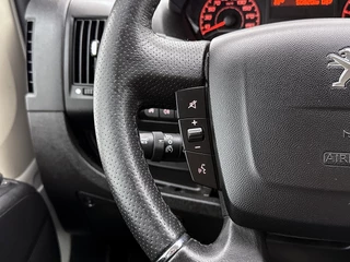 Peugeot Boxer Peugeot Boxer 330 2.2 BlueHDi 120 L1H1 Premium Navigatie Achteruitrijcamera Betimmering Cruise Control - afbeelding nr 12