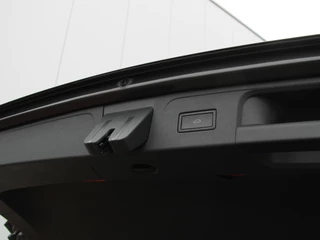 Volkswagen Passat Volkswagen Passat Variant 1.4 TSI PHEV GTE 218pk | Matrix LED | Camera - afbeelding nr 26