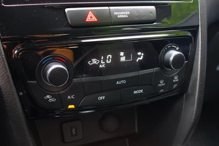 Suzuki Vitara Suzuki Vitara Select FACE LIFT Hybrid, Stoelverw, Airco, PDC, Camera, Navi - afbeelding nr 29
