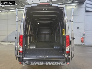 Iveco Daily Iveco Daily 35C18 3.0L Automaat 16m3 L4H2 LED ACC Navi Parkeersensoren Camera L3H2 3,5t Trekgewicht 16m3 Airco - afbeelding nr 6