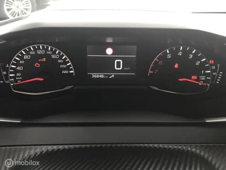 Peugeot 208 Peugeot 208 1.2 PureTech Allure Pack / Platin Pack - afbeelding nr 14