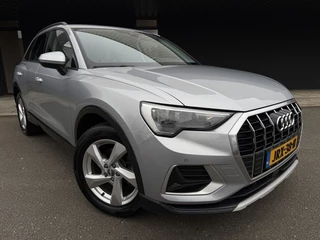 Audi Q3 35 TFSI Advance pro line // Sline interieur //