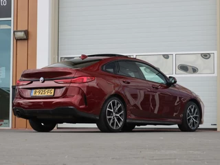 BMW 2 Serie BMW 2-serie Gran Coupé 218i High Executive M-sport | Panoramadak - afbeelding nr 25