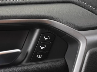 Toyota RAV4 Toyota RAV4 2.5 Hybrid AWD GR SPORT | Memory seat | PDC V+A | BLS | Stuur en - afbeelding nr 20