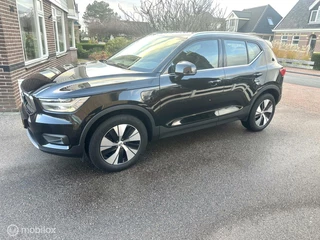 Volvo XC40 Volvo XC40 1.5 T5 Business Pro 262 PK PLUG-IN HYBRID NAVIGATIE CARPLAY TREKHAAK DEALER ONDERHOUDEN!! - afbeelding nr 2