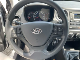 Hyundai i10 Hyundai i10 1.0i Comfort Airco, Audio, Lage km stand - afbeelding nr 18