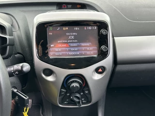 Toyota Aygo Toyota Aygo 1.0 VVT-i x-play Handgeschakeld | Buitenspiegels elektrisch bedi - afbeelding nr 7