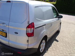 Ford Transit Courier Ford Transit Courier 1.5 TDCI Limited Duratorq S&S - afbeelding nr 6