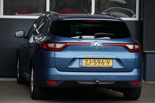 Renault Mégane Estate Renault Megane Estate 1.3 TCe Limited, NL, trekhaak, CarPlay - afbeelding nr 30