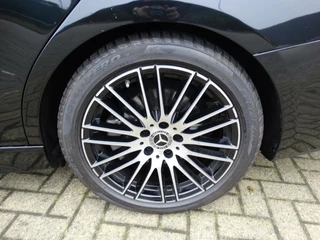 Mercedes-Benz C-Klasse Mercedes C-klasse Estate 180 AMG Line / 18 inch / Sfeer verl. - afbeelding nr 14