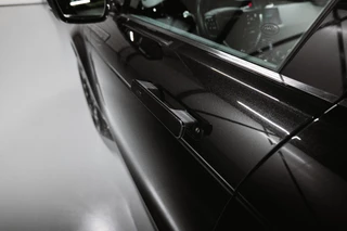 Land Rover Range Rover Evoque Land Rover Range Rover Evoque 1.5 P300e AWD R-Dynamic HSE | BLACKED OUT | Dealer Onderhouden - afbeelding nr 26